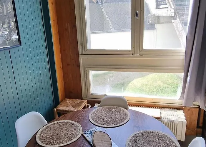 Cocon Oscar Et Petrus Au Lioran Laveissiere